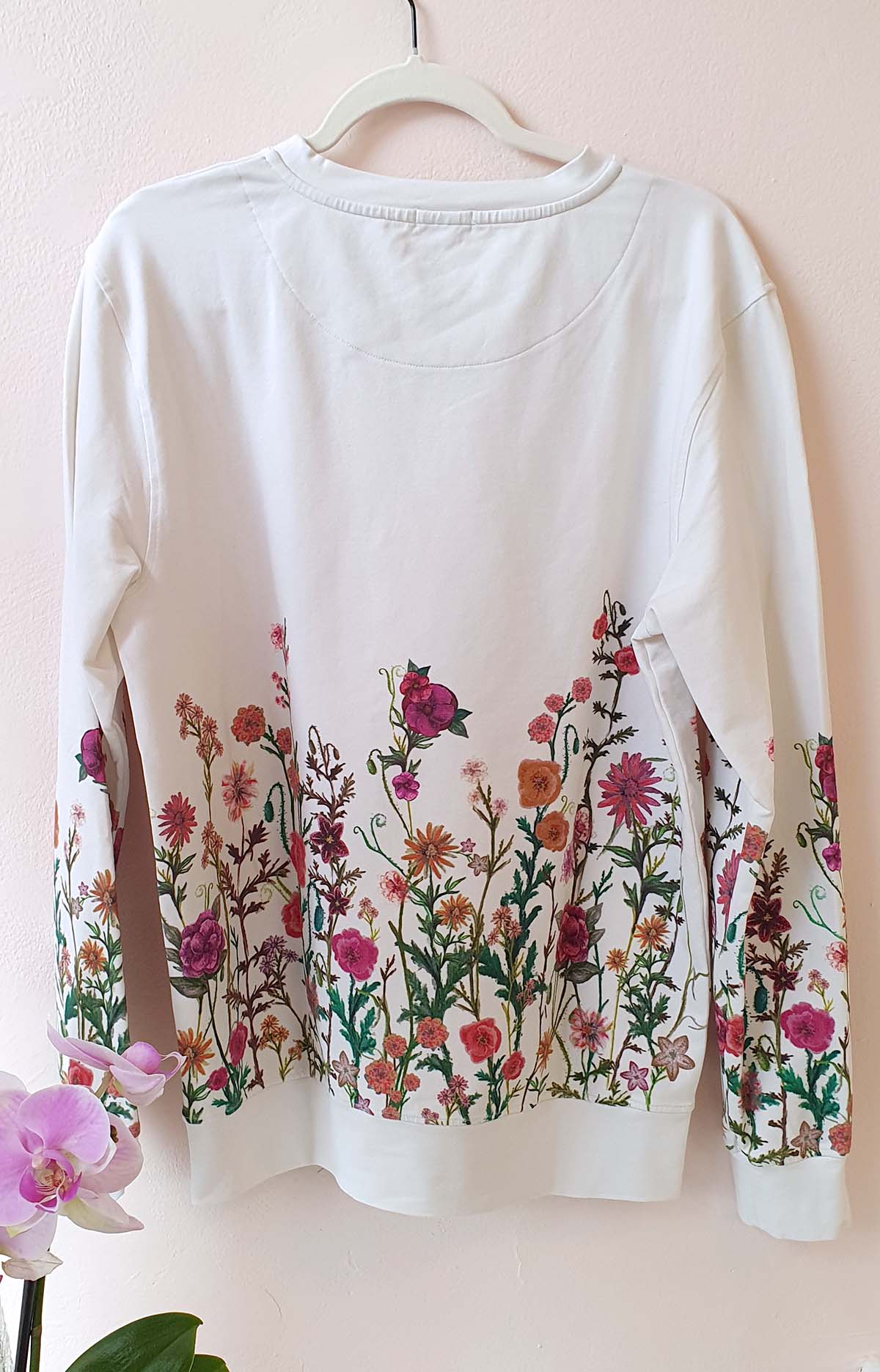 Sweatshirt Jardim das flores branco – Bio-Baumwolle – Exklusiver Print – Sweatshirt Jardim das Flores White Organic Cotton 3